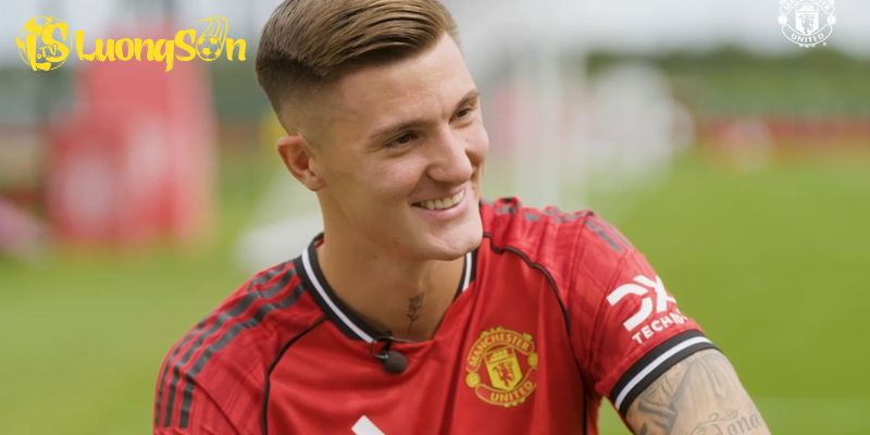 Benjamin Šeško: Tân Binh Hứa Hẹn Của Manchester United 